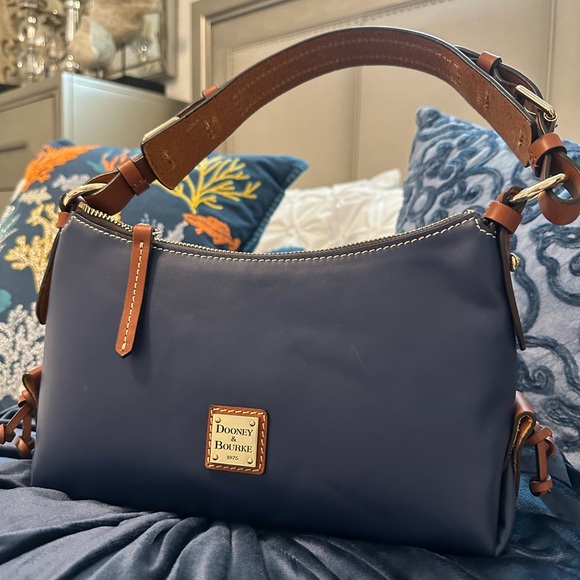 New Dooney and Bourke hobo! - Picture 9 of 11